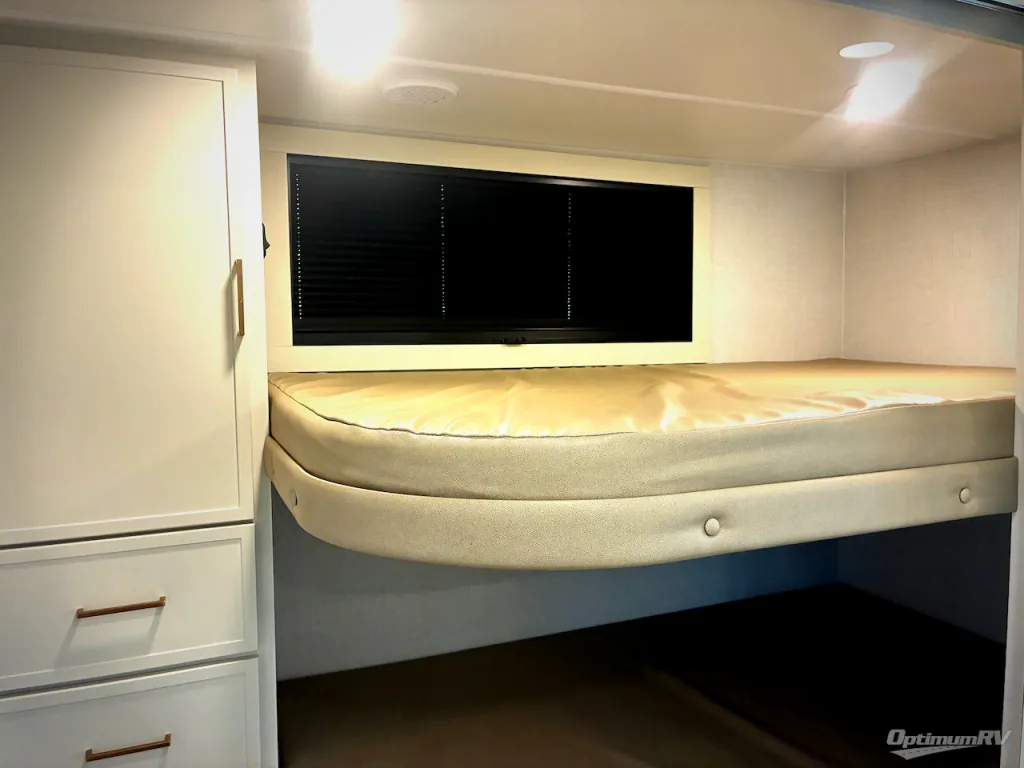 2026 Brinkley Model I 294, Photos photo 9