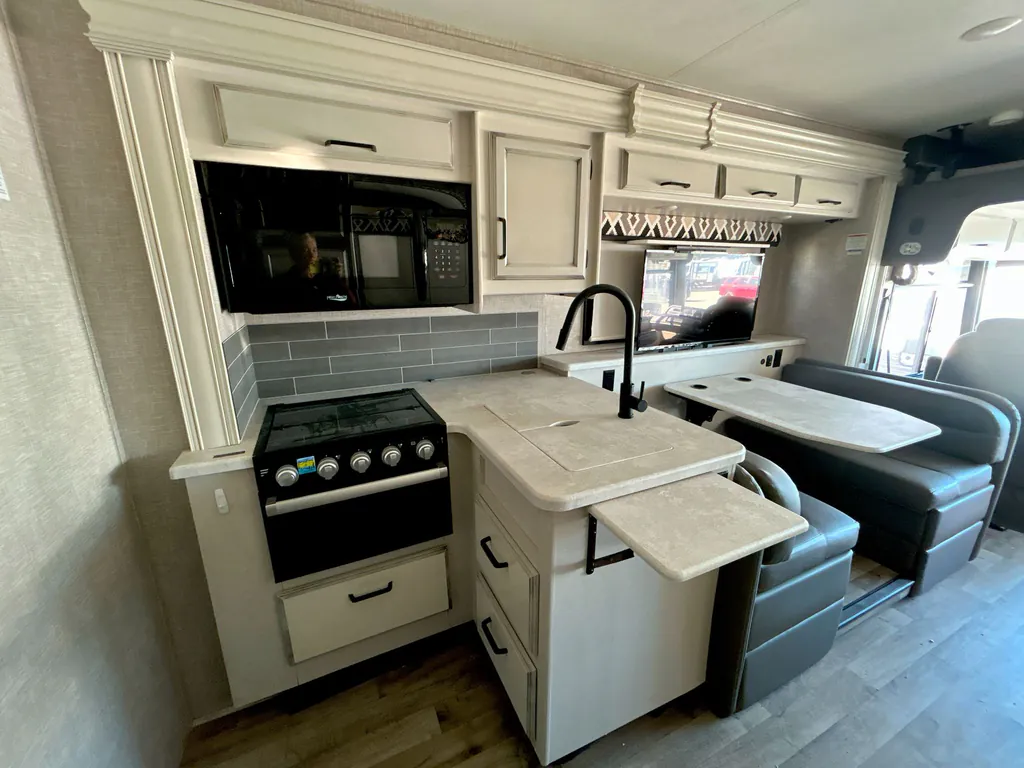 2022 Entegra Coach Vision 27A, Photos photo 9