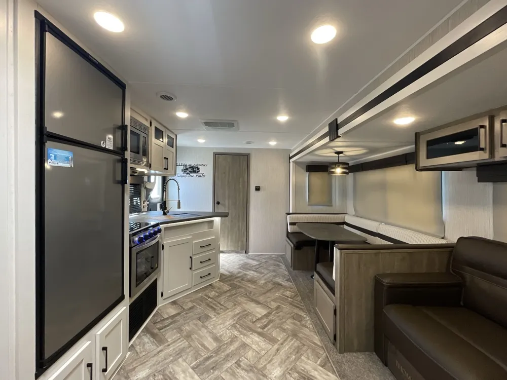 2022 Forest River Puma 28BHSS - Photo 3