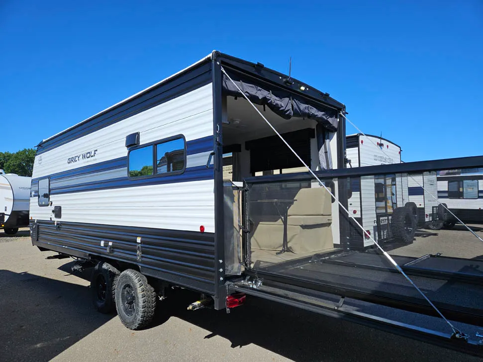 2027 Forest River Cherokee Grey Wolf 18RR - Photo 4