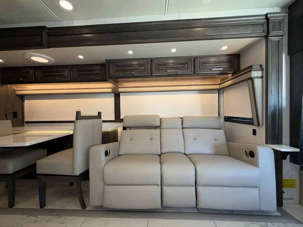 2026 Entegra Coach Aspire 44D, Photos photo 17