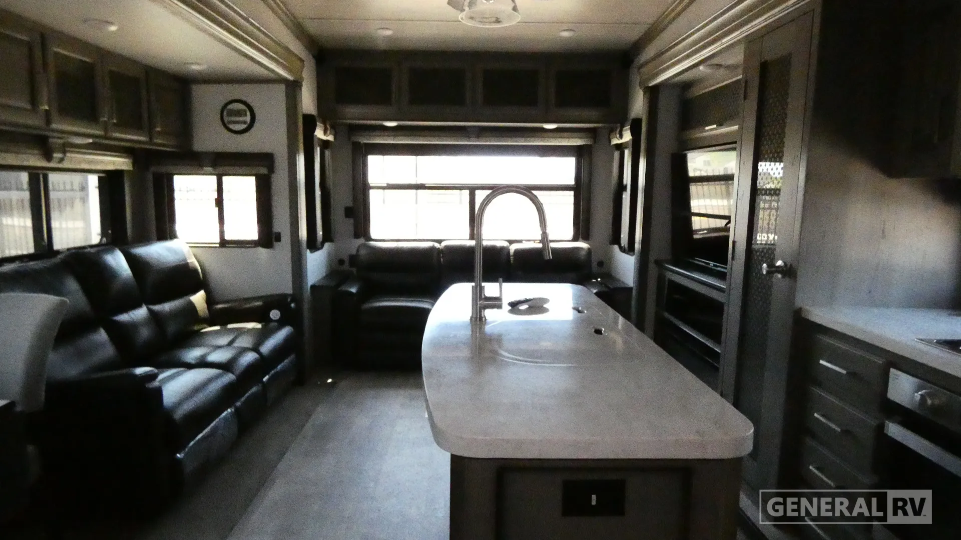 2020 Keystone Montana 3930FB - Photo 3