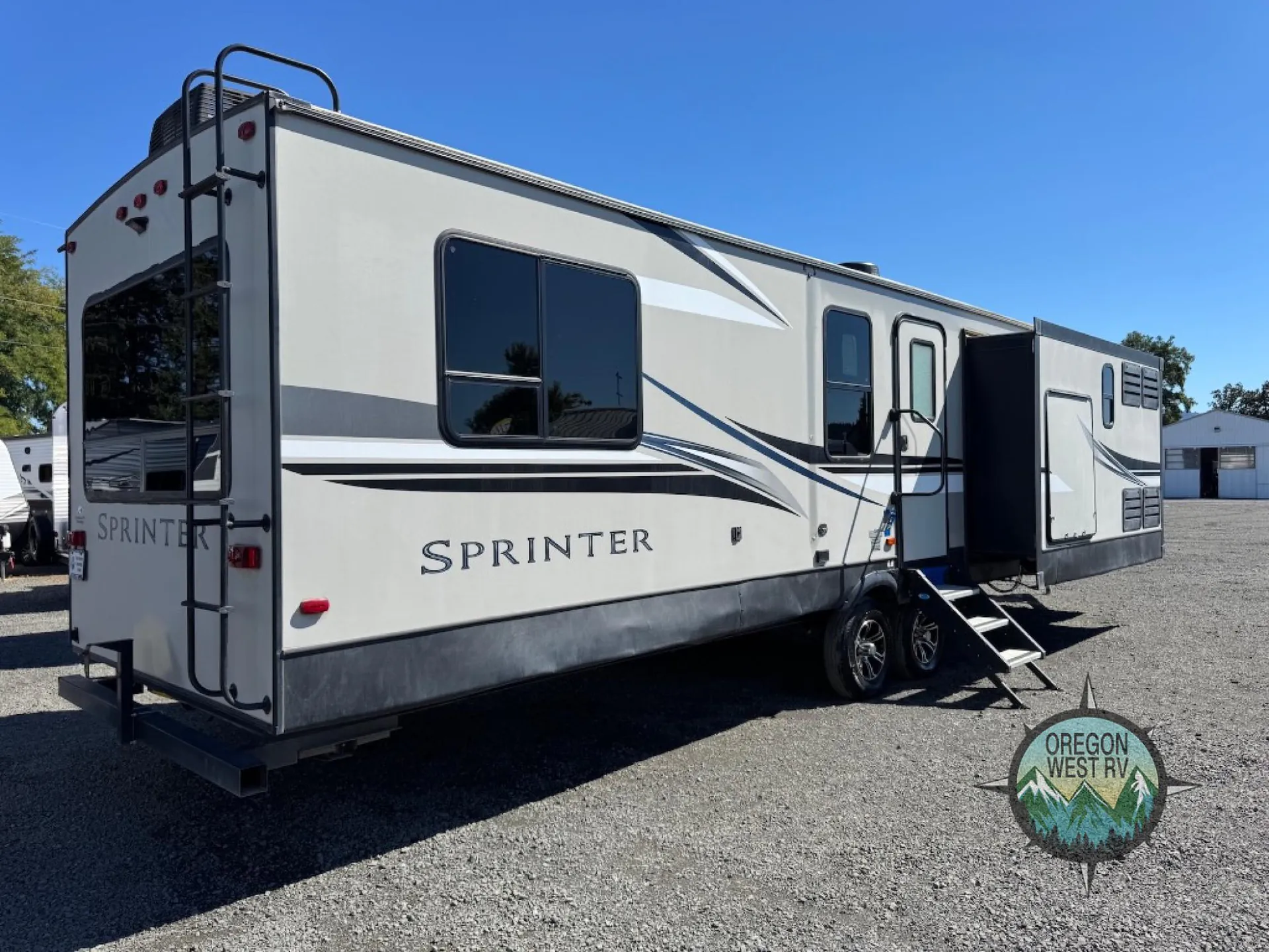 2021 Keystone Sprinter Limited 333FKS - Photo 4