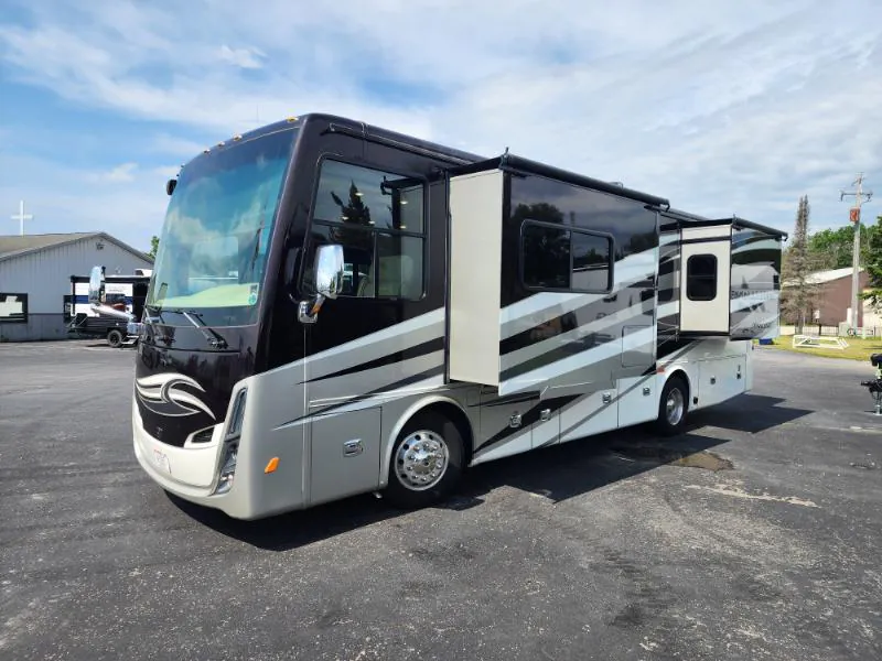 2017 Tiffin Allegro Breeze 31 BR - Photo 4