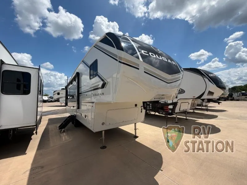 2026 Keystone RV Cougar Half-Ton 26RES - Photo 4