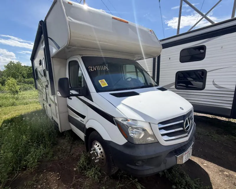 2015 Coachmen Prism LE 2150 LE - Photo 2