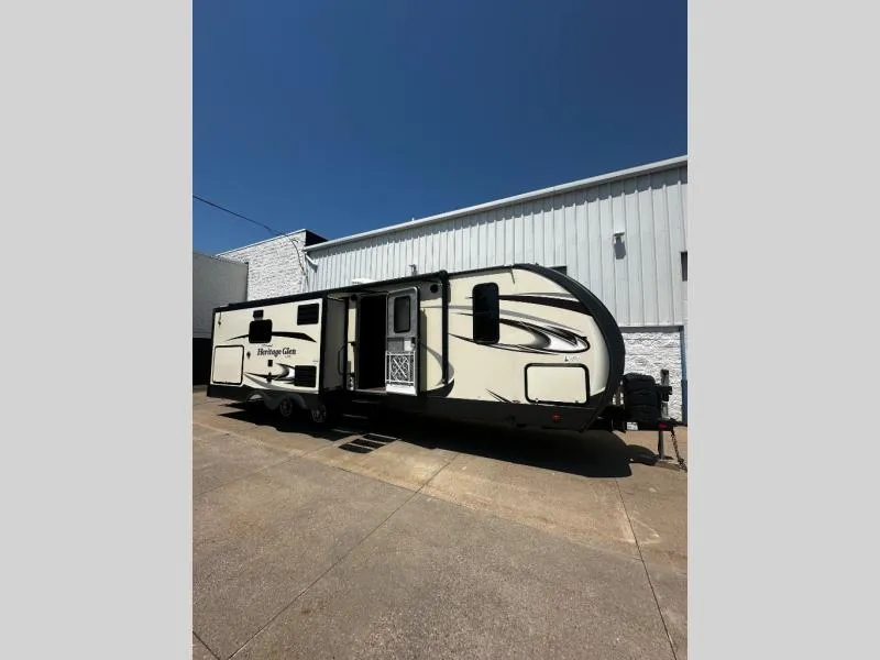 2018 Forest River RV Wildwood Heritage Glen 272RL - Main photo