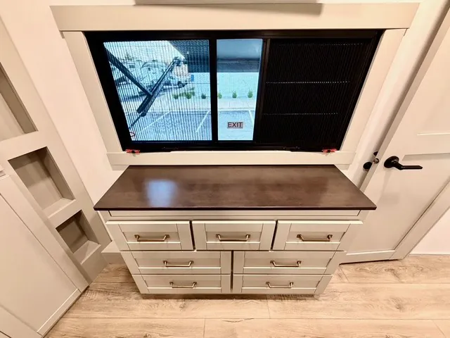 2026 Brinkley Model Z 3610, Bedroom photo 8