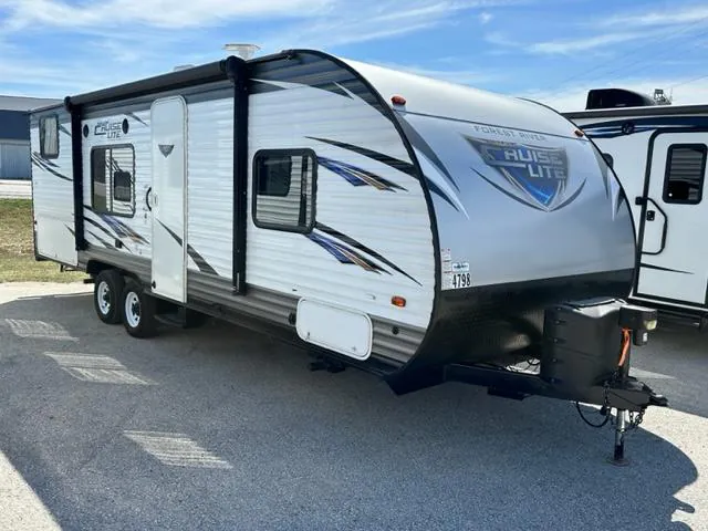 2018 Forest River Salem Cruise Lite 261BHXL - Photo 2