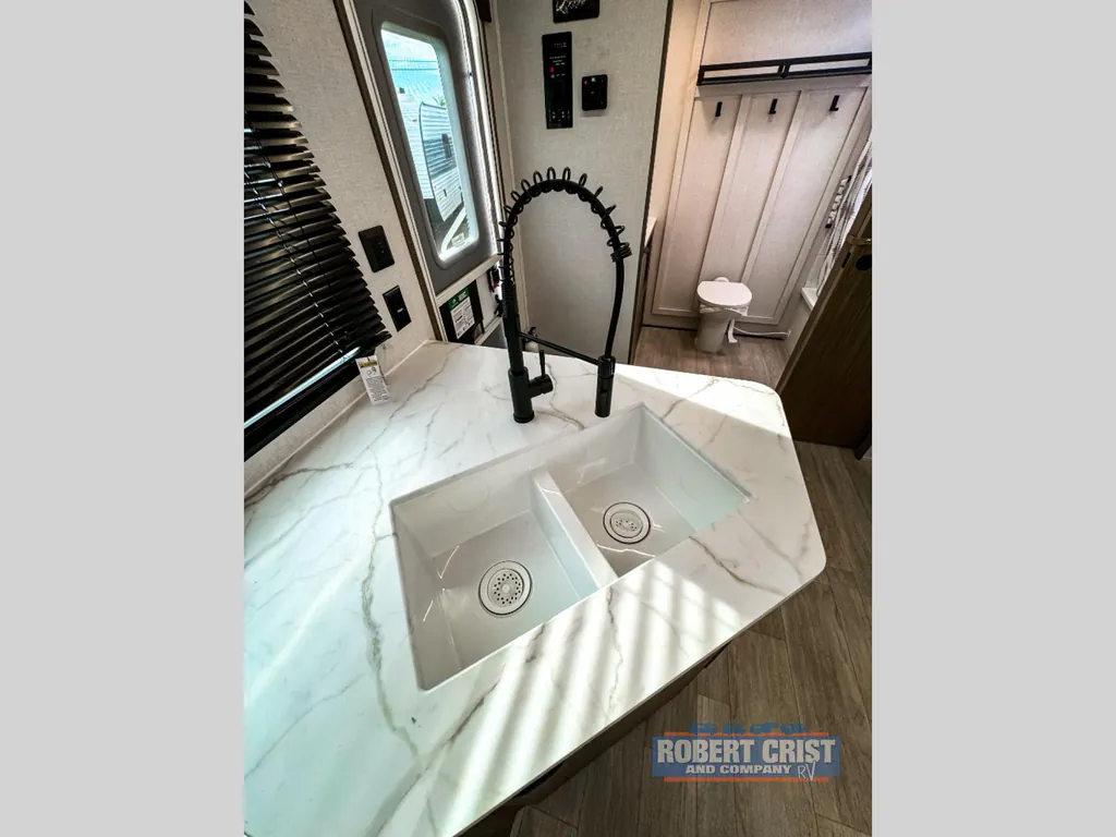 2026 Forest River EVO Lite 25ICE, Photos photo 21