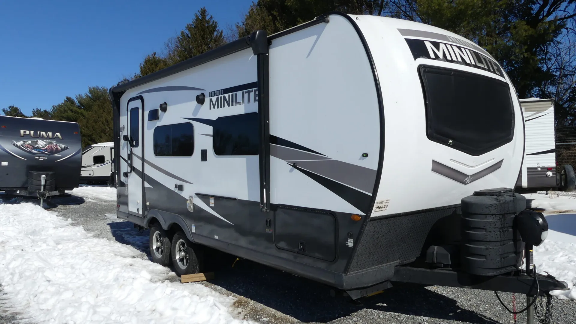 2024 Forest River Rockwood Mini Lite 2109S - Photo 2
