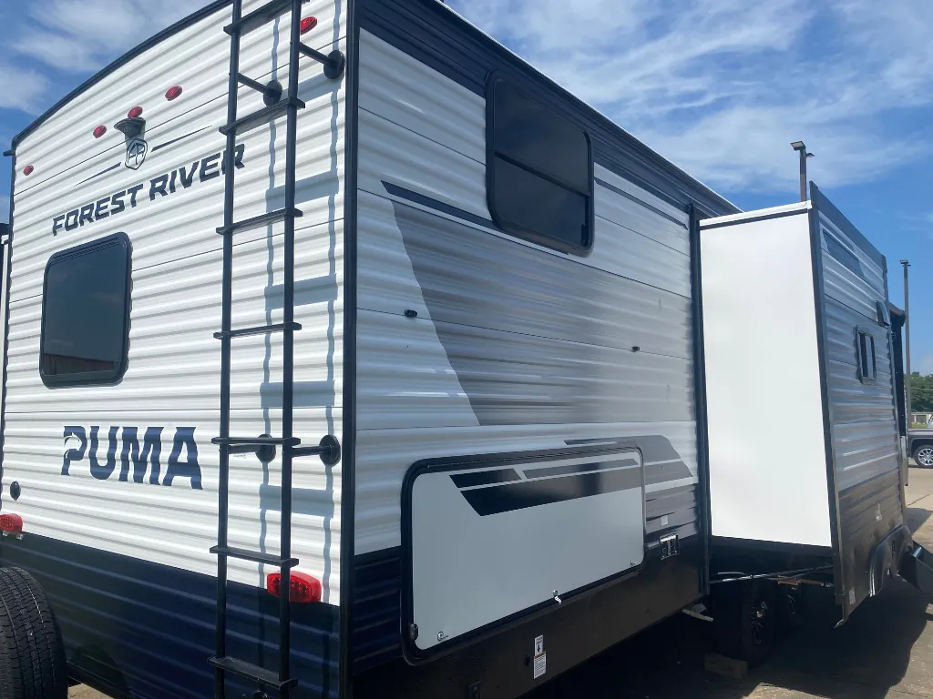 2027 Forest River Puma 32BHFS - Photo 3