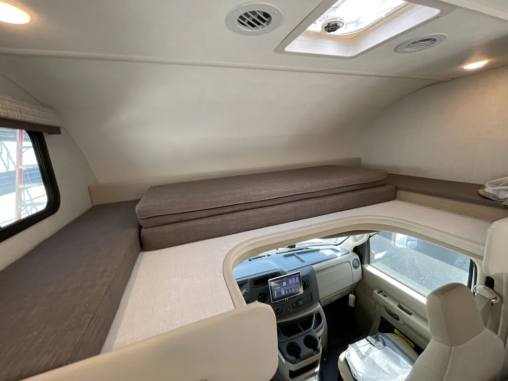 2026 Thor Motor Coach Freedom Elite 28HE, Photos photo 19