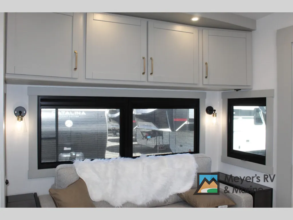 2026 Brinkley Model Z 3600, Photos photo 19