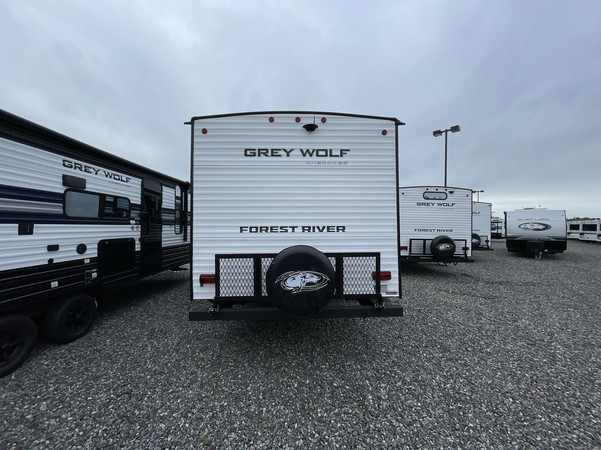 2027 Forest River Cherokee Grey Wolf 29QB — backside