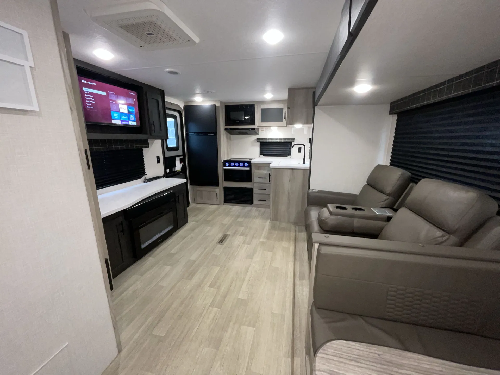 2024 K-Z Rv Sportsmen Se 241RKSE - Photo 4