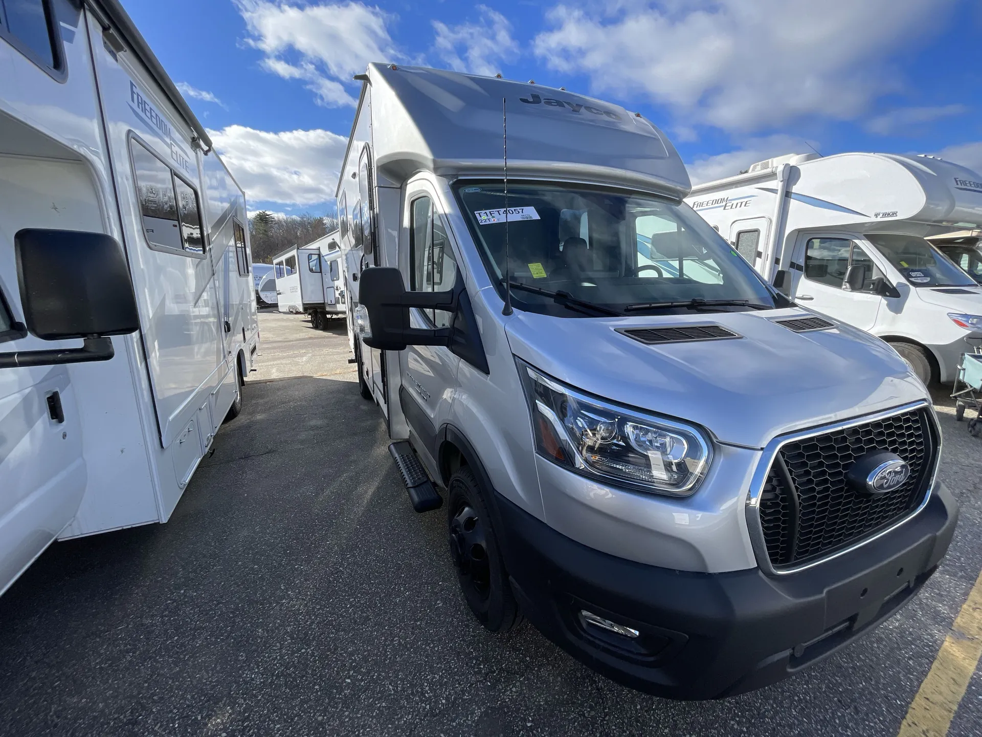 2026 Jayco Granite Ridge 22T - Photo 2