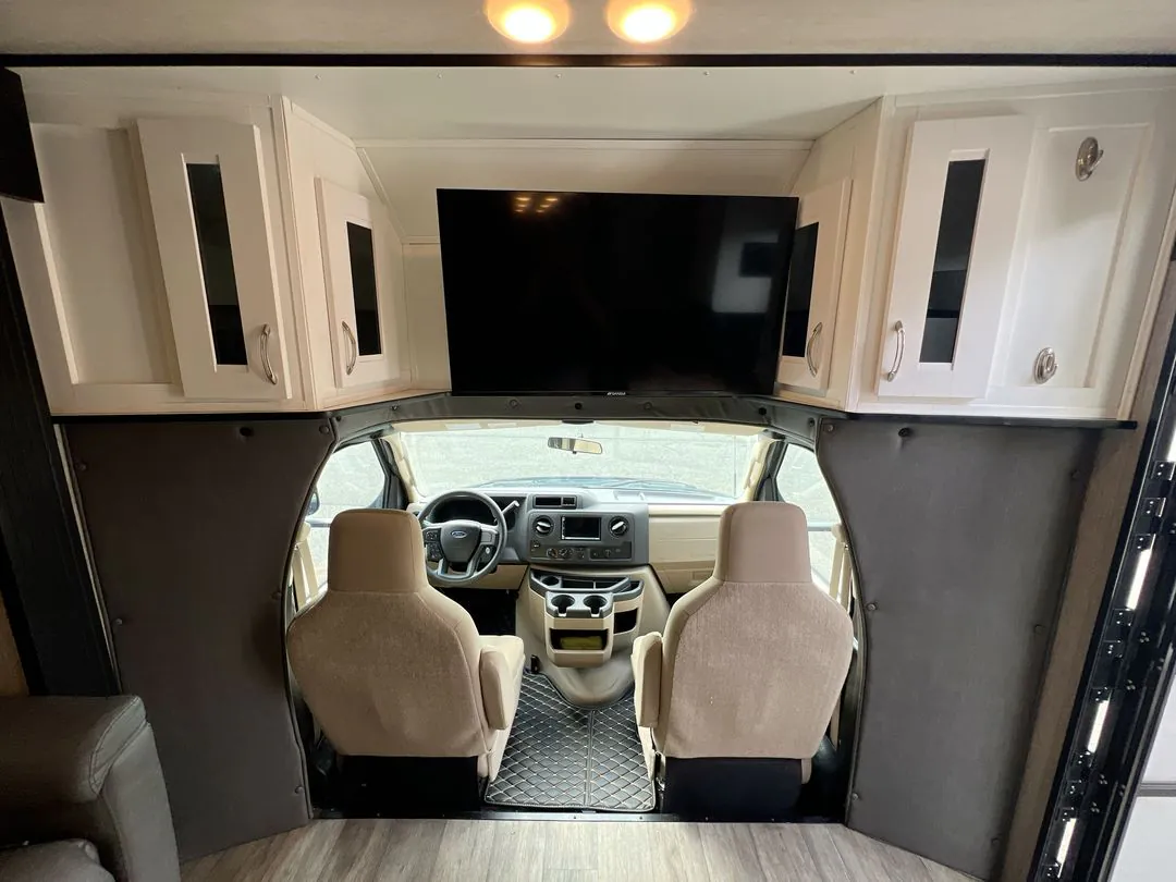 2025 Nexus Viper 25V - Photo 4