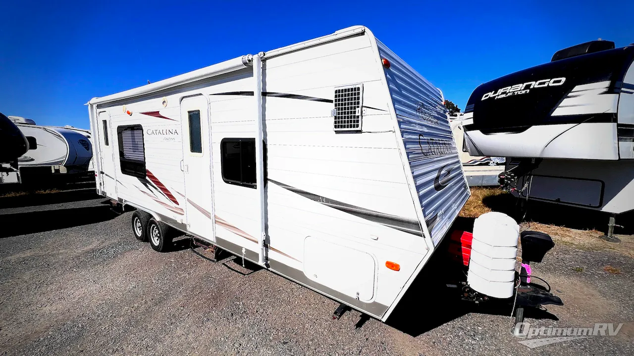 2012 Coachmen Catalina Deluxe 25RKS - Photo 2