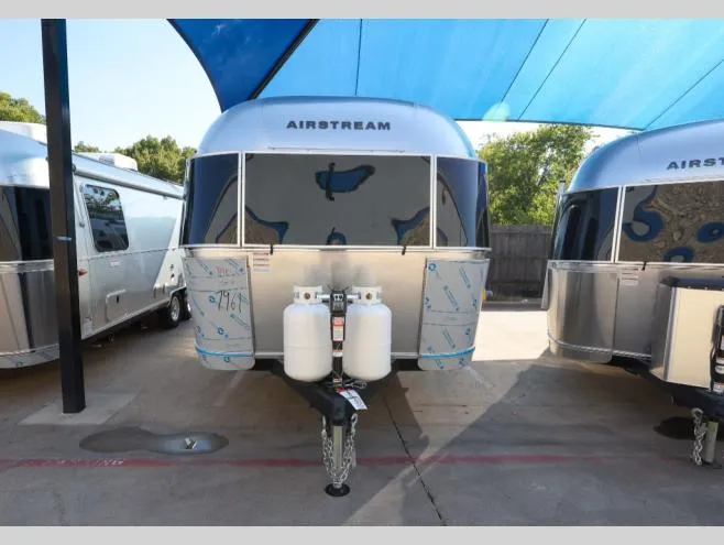 2026 Airstream Globetrotter 25FB - Photo 4