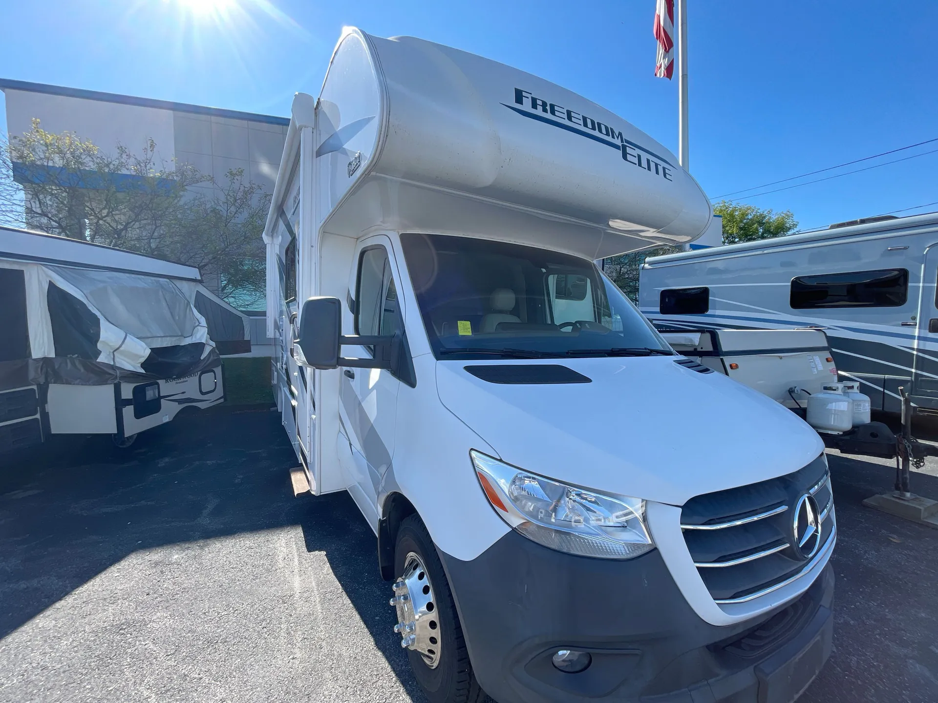 2021 Thor Motor Coach Freedom Elite 24FE - Photo 2