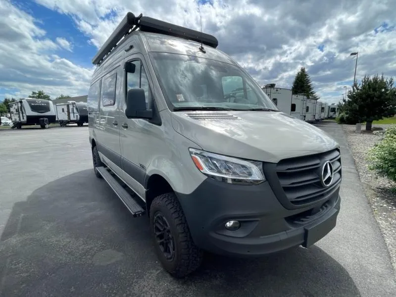 2025 Winnebago Revel Sport 44N - Photo 2