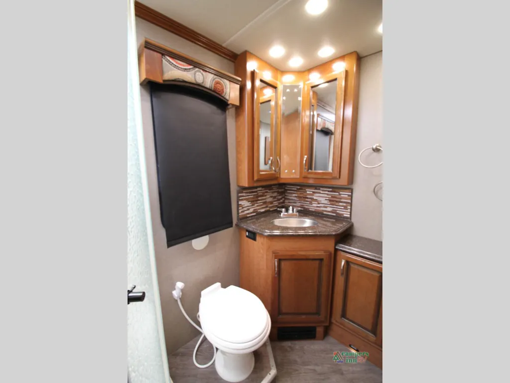 2018 Fleetwood Pace Arrow LXE 38B, Photos photo 68