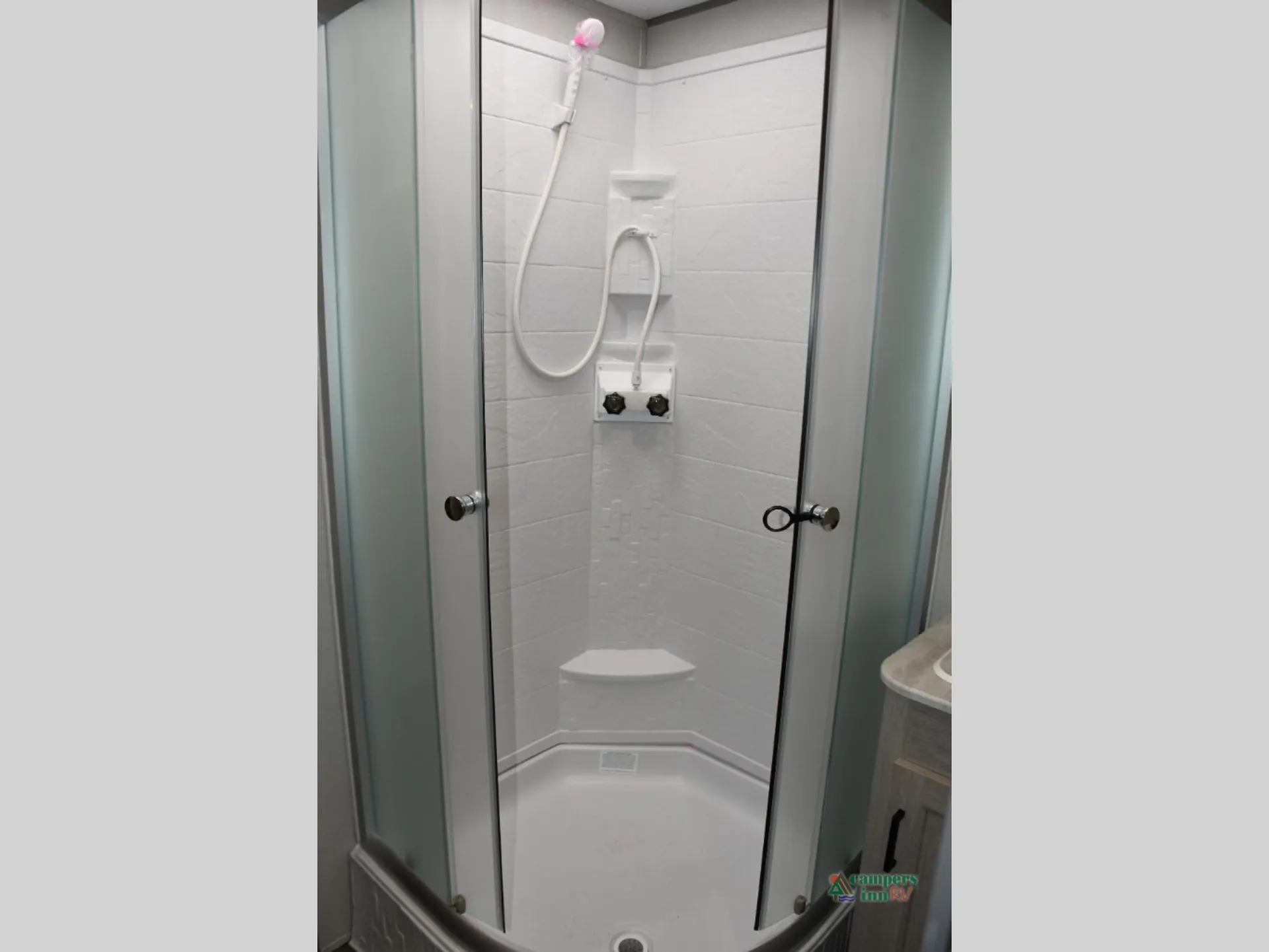 2025 Coachmen Catalina Legacy Edition 283EPIC - Photo 3