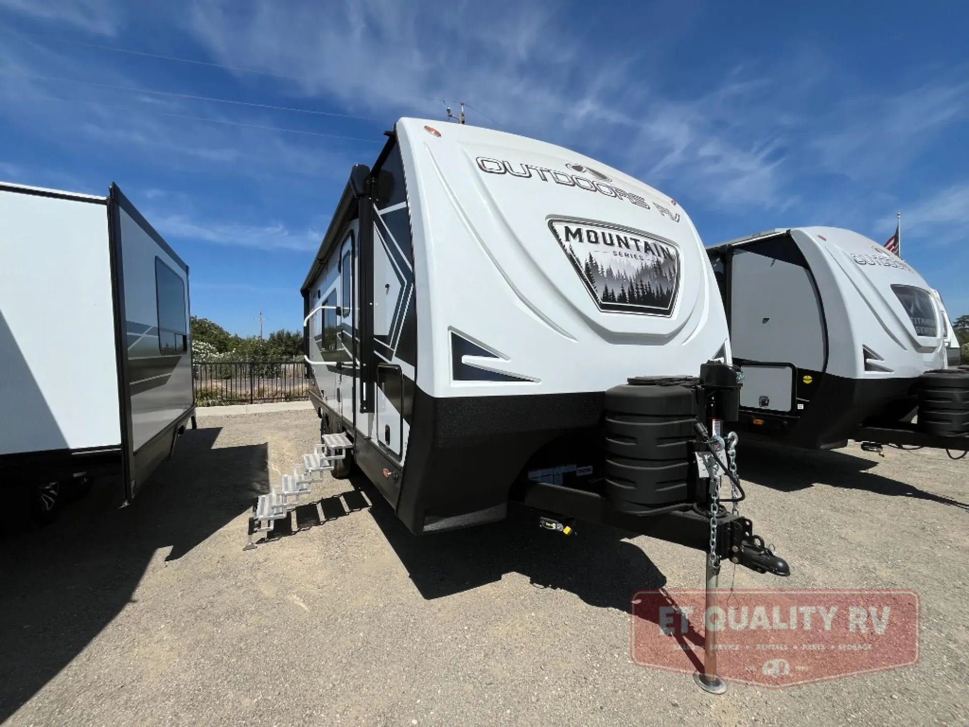2027 Outdoors RV Timber Ridge Mountain Series 22CE - Photo 2