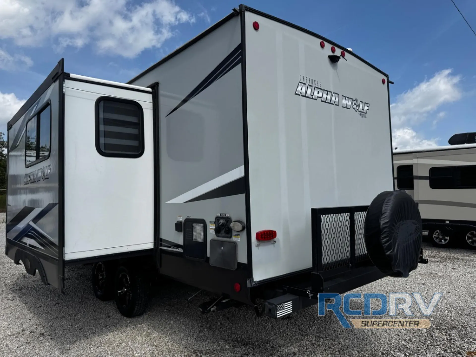 2021 Forest River Cherokee Alpha Wolf 22SW-L - Photo 4