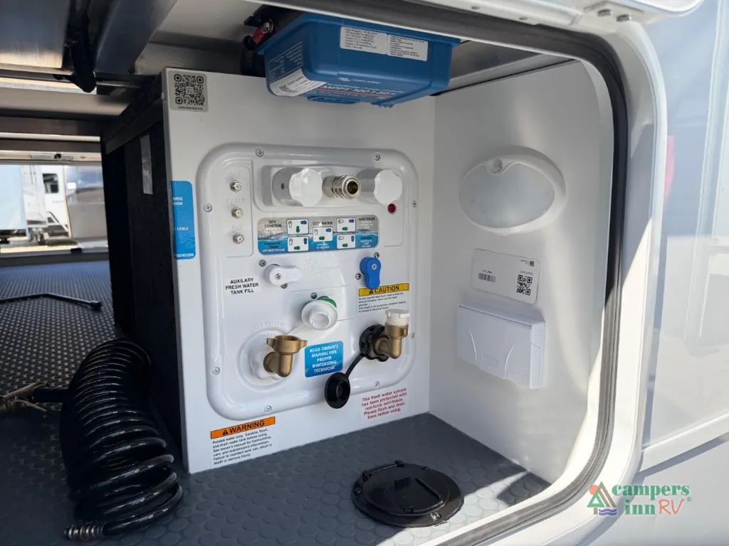 2026 Brinkley Model Ix 23X, Photos photo 37