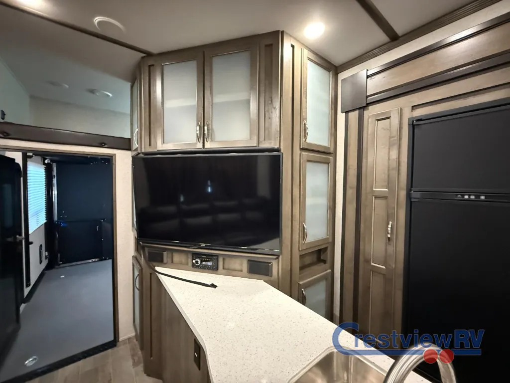 2020 Dutchmen Voltage Triton 3551, Photos photo 11