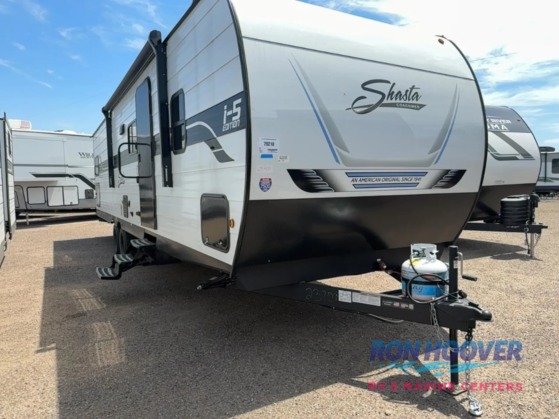 2025 Shasta RVs i-5 Edition 532BEDS - Photo 2