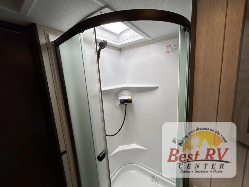 2026 Forest River Cherokee Alpha Wolf 33BH, Photos photo 83