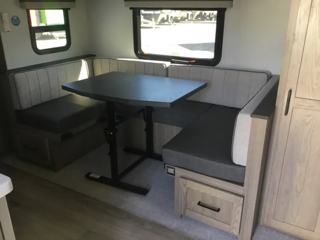 2027 Forest River Rockwood Mini Lite 2509S, Photos photo 11