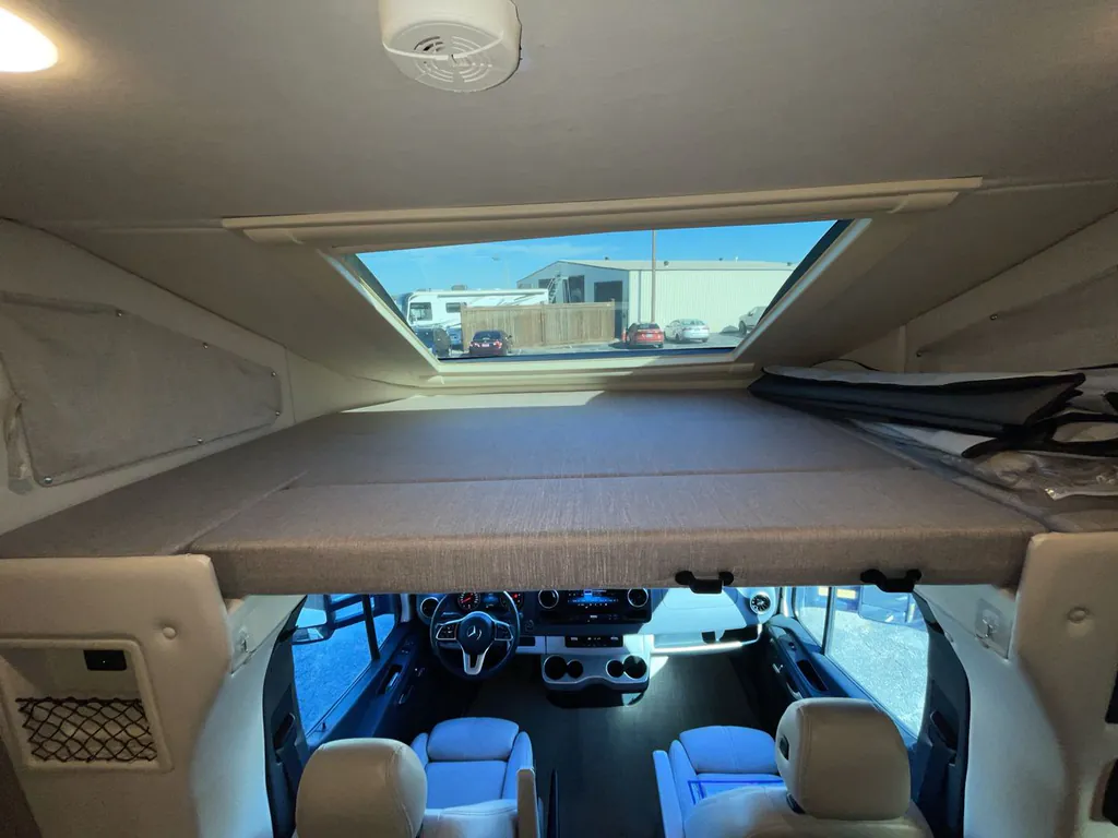 2022 Thor Motor Coach Tiburon 24FB, Photos photo 22