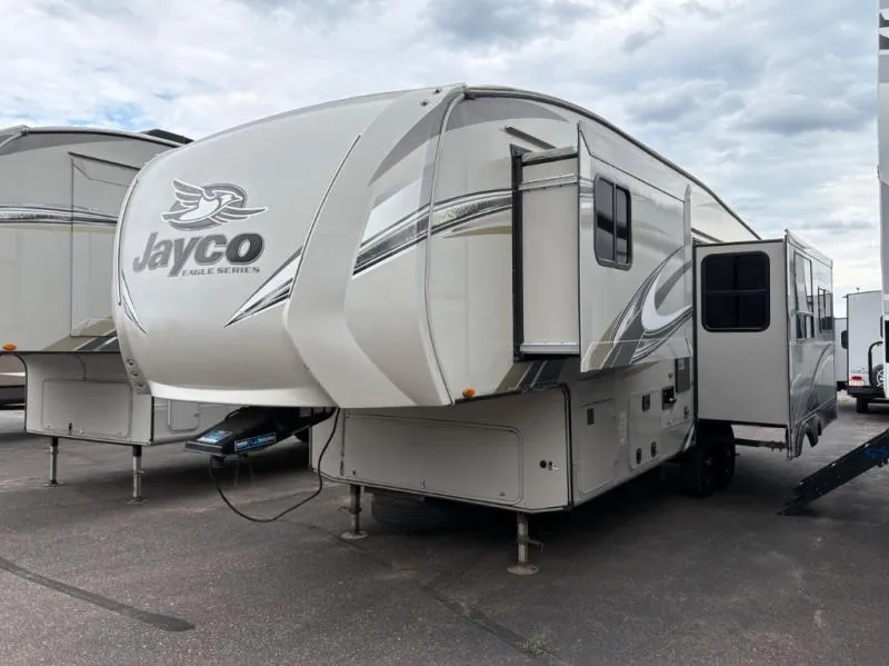 2018 Jayco Eagle HT 28.5RSTS - Photo 4
