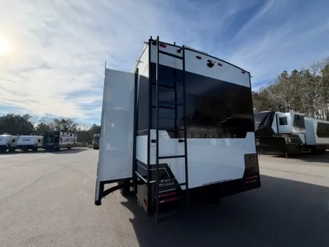 2026 Brinkley Model Z 2700 - Photo 3