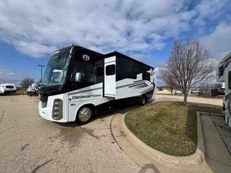 2026 Forest River Georgetown 5 Series GT5 31L5 - Photo 4
