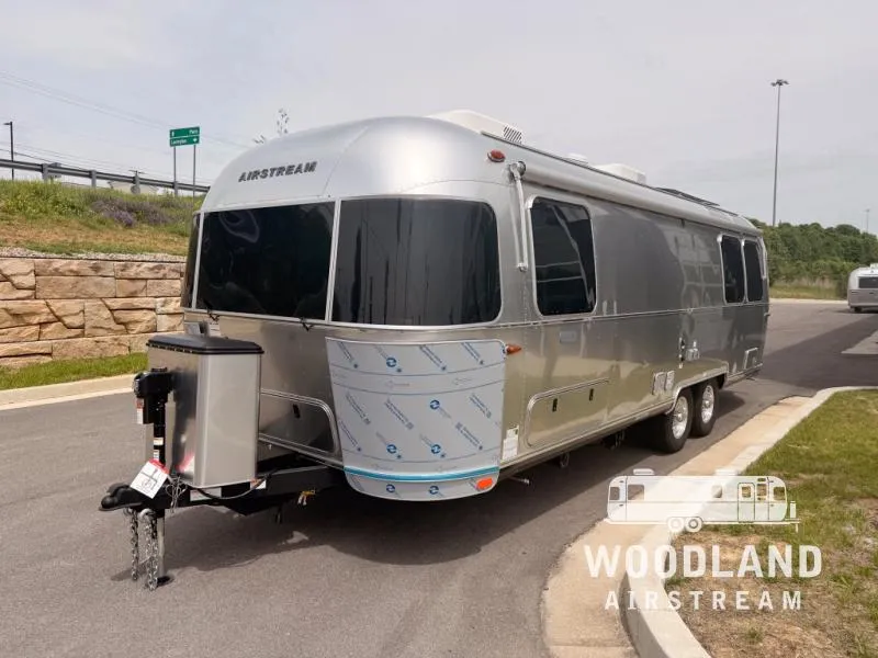 2026 Airstream Globetrotter 27FB - Photo 3