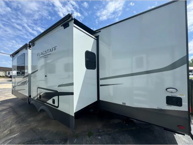 2026 Forest River Flagstaff Micro Lite 25MBR, Photos photo 4