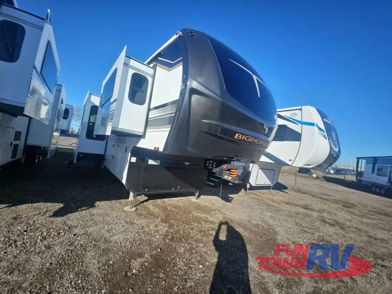 2026 Heartland Bighorn 39FL - Photo 2
