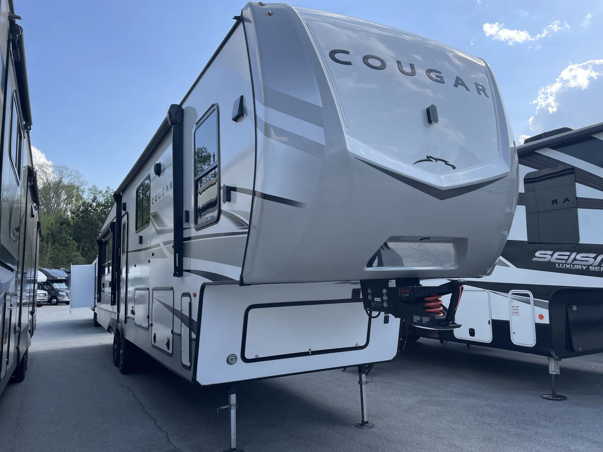 2025 Keystone Cougar 360MBI - Photo 2