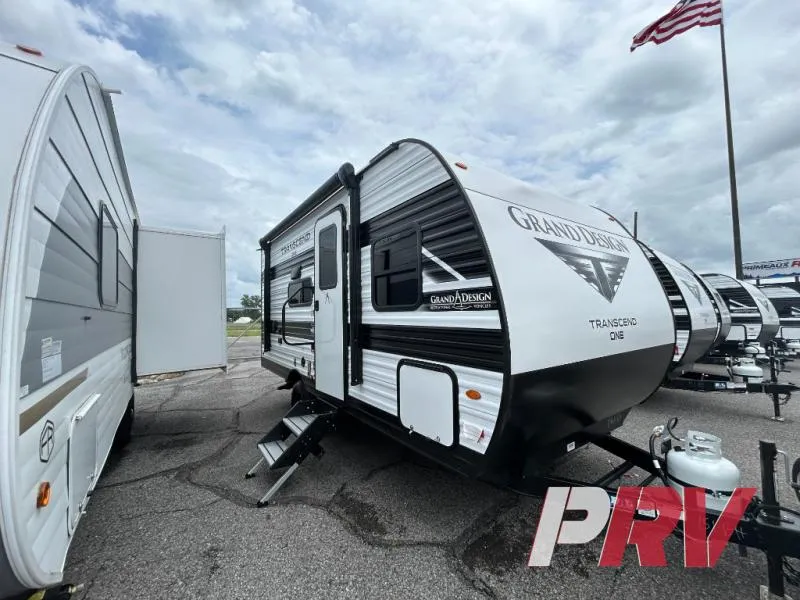 2027 Grand Design Transcend One 151BH - Photo 2