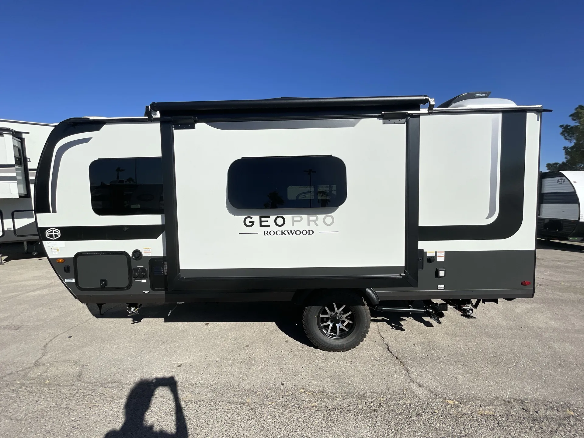 2026 Forest River Rockwood Geo-Pro 19FBS — off campside