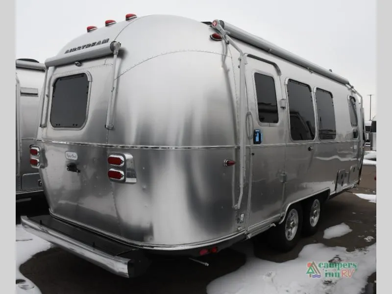 2026 Airstream Flying Cloud 23FB - Photo 3