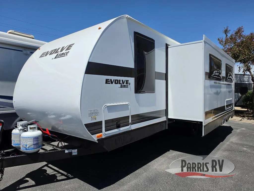 2027 Lance Lance Travel Trailers New    2685 - Main photo