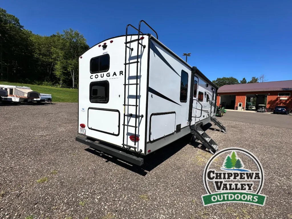 2024 Keystone RV Cougar Half-Ton 30BHS, Photos photo 8