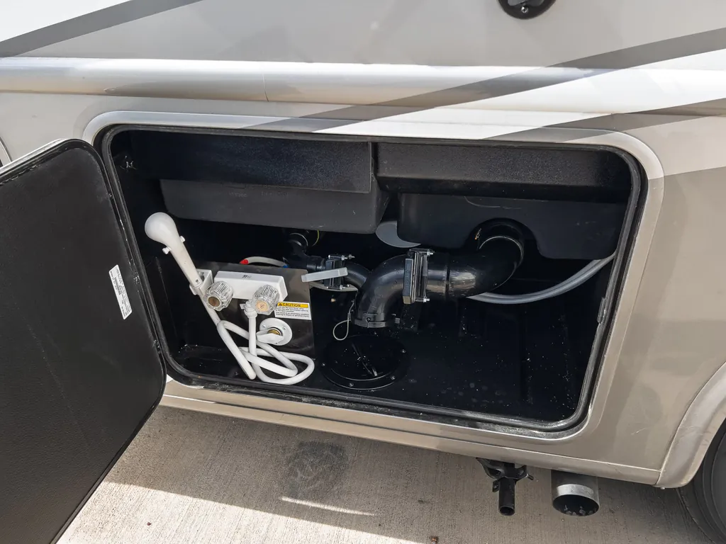2027 Thor Motor Coach Windsport 36H, Photos photo 34