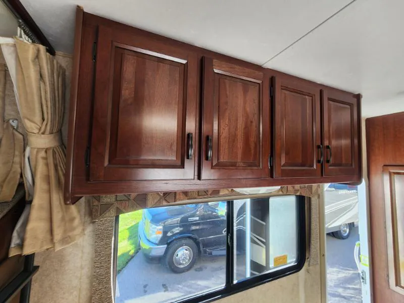 2013 Forest River Sunseeker 3050S, Photos photo 4